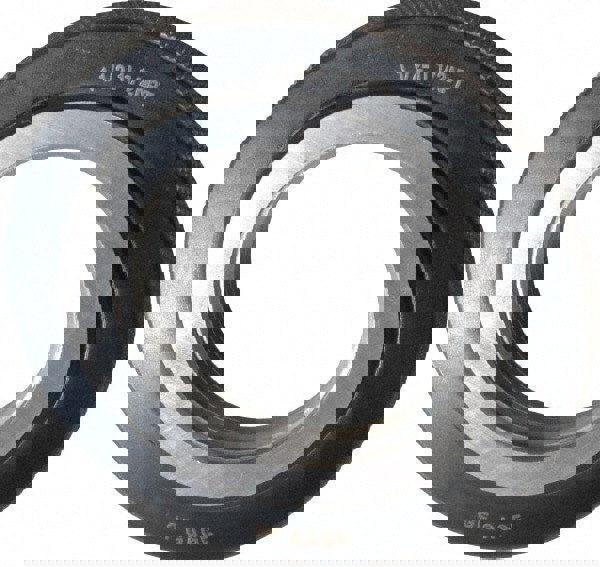 Threaded Pipe Ring: 1-1/2-11-1/2